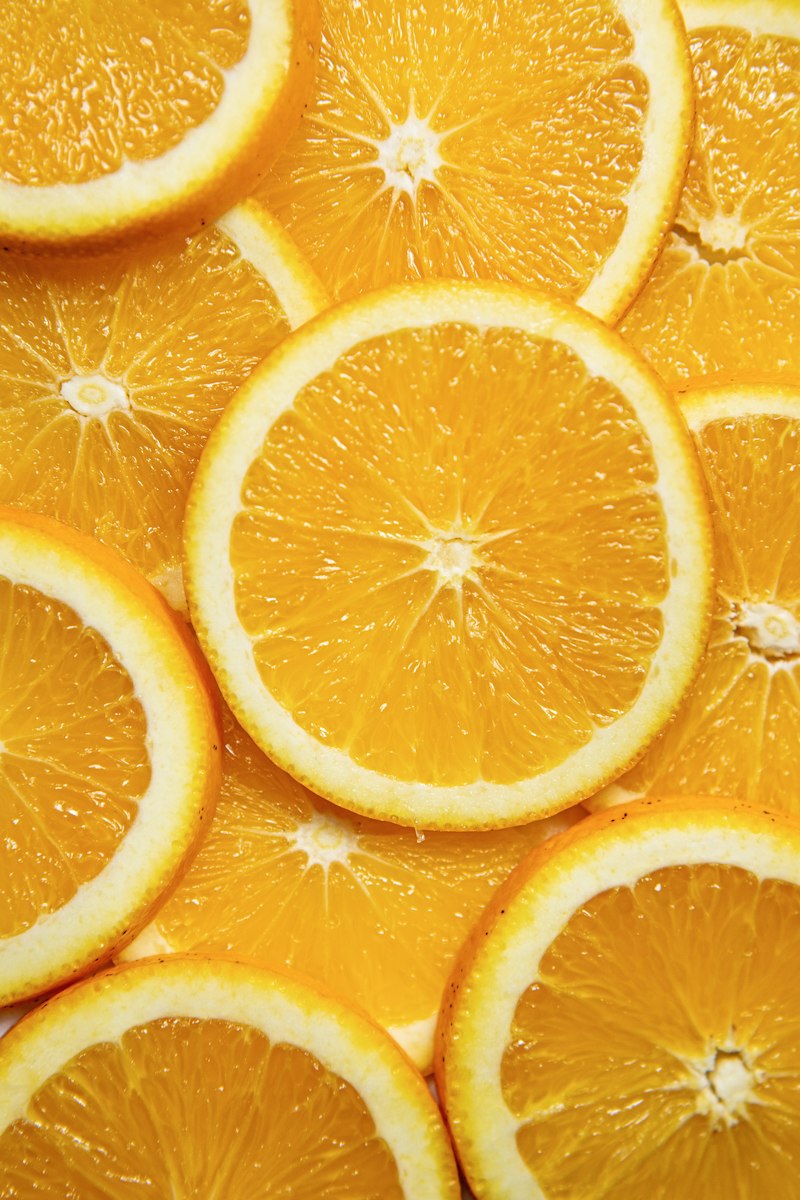 Irisan jeruk Sunkist yang juicy